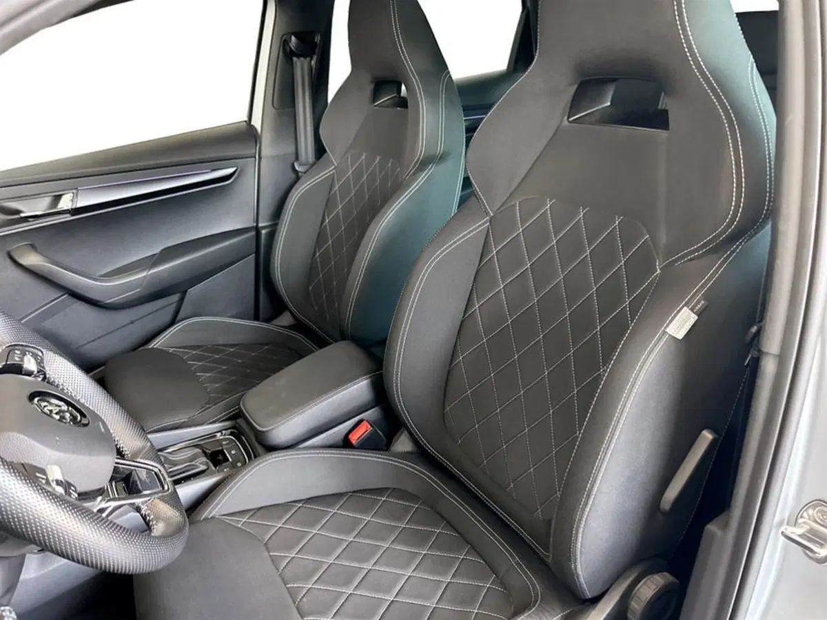 Skoda Karoq usata a Piacenza (9)
