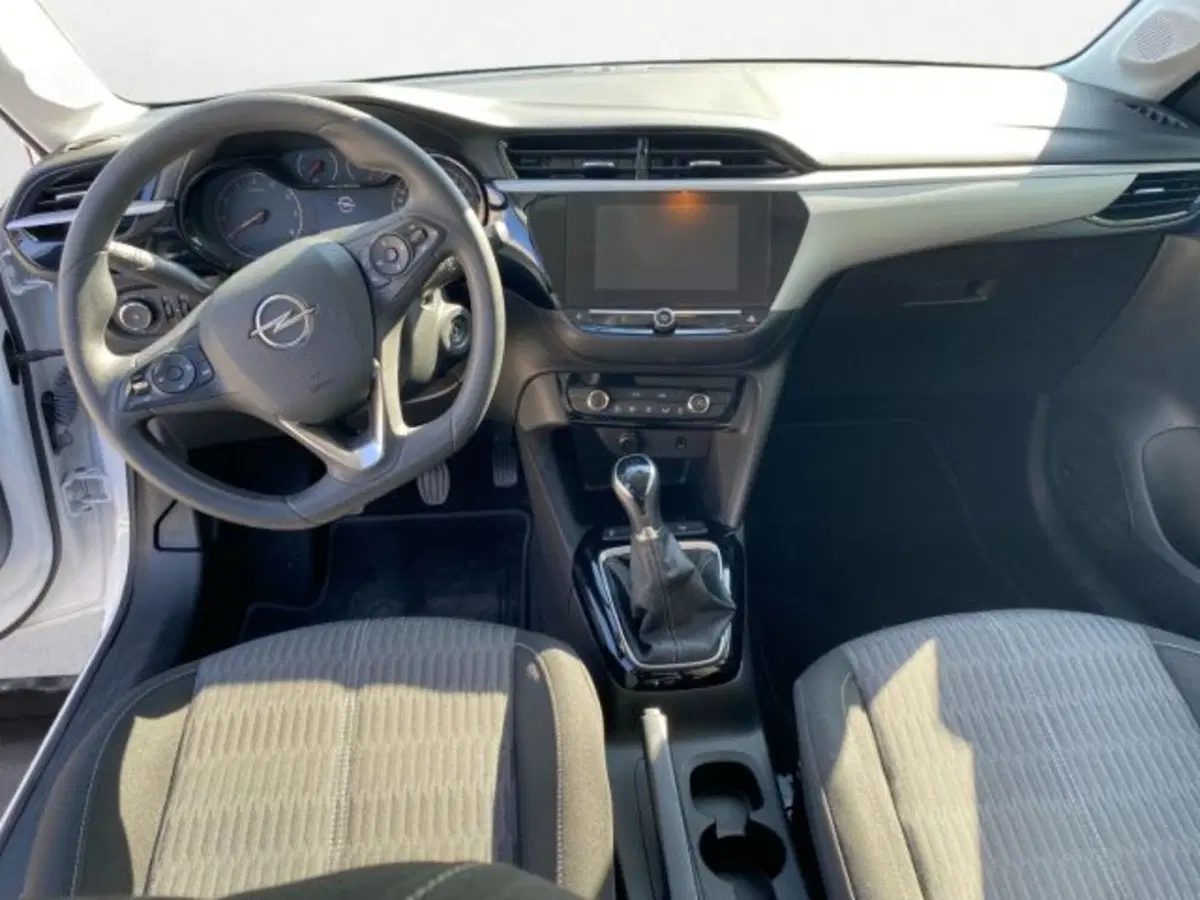 Opel Corsa usata a Udine (9)