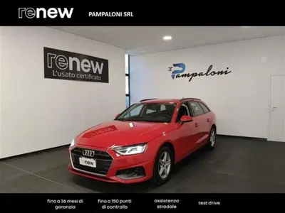 Audi A4 Avant 35 2.0 tfsi mhev S line edition 150cv s-tronic del 2019 usata a Siena