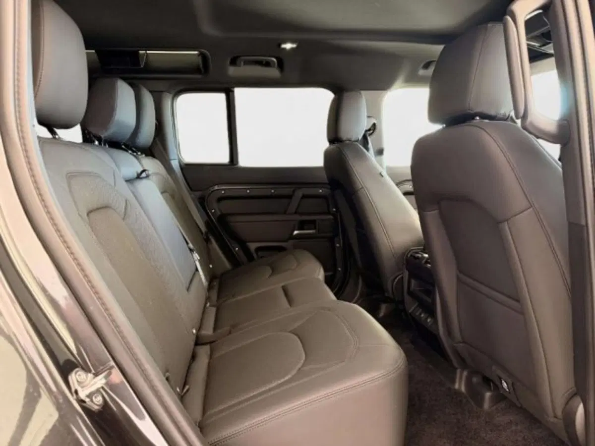 Land Rover Defender usata a Siena (5)