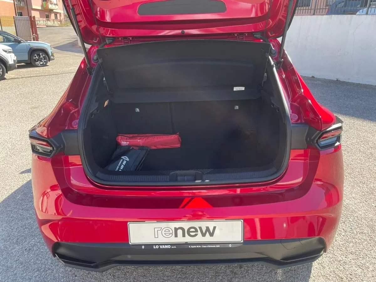 Renault Clio nuova a Messina (12)