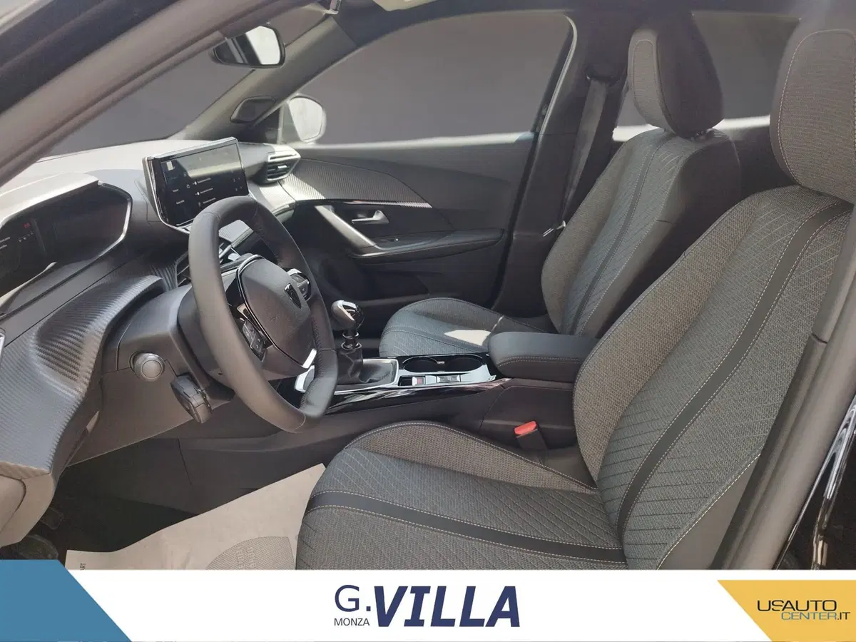 Peugeot 2008 nuova a Monza e Brianza (13)
