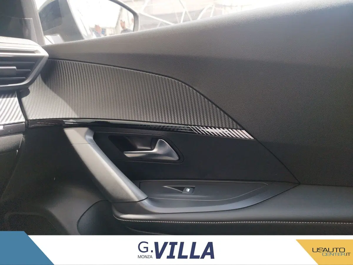 Peugeot 2008 nuova a Monza e Brianza (18)