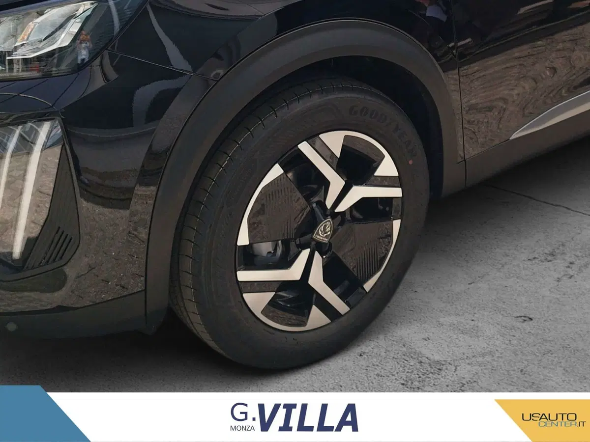 Peugeot 2008 nuova a Monza e Brianza (7)