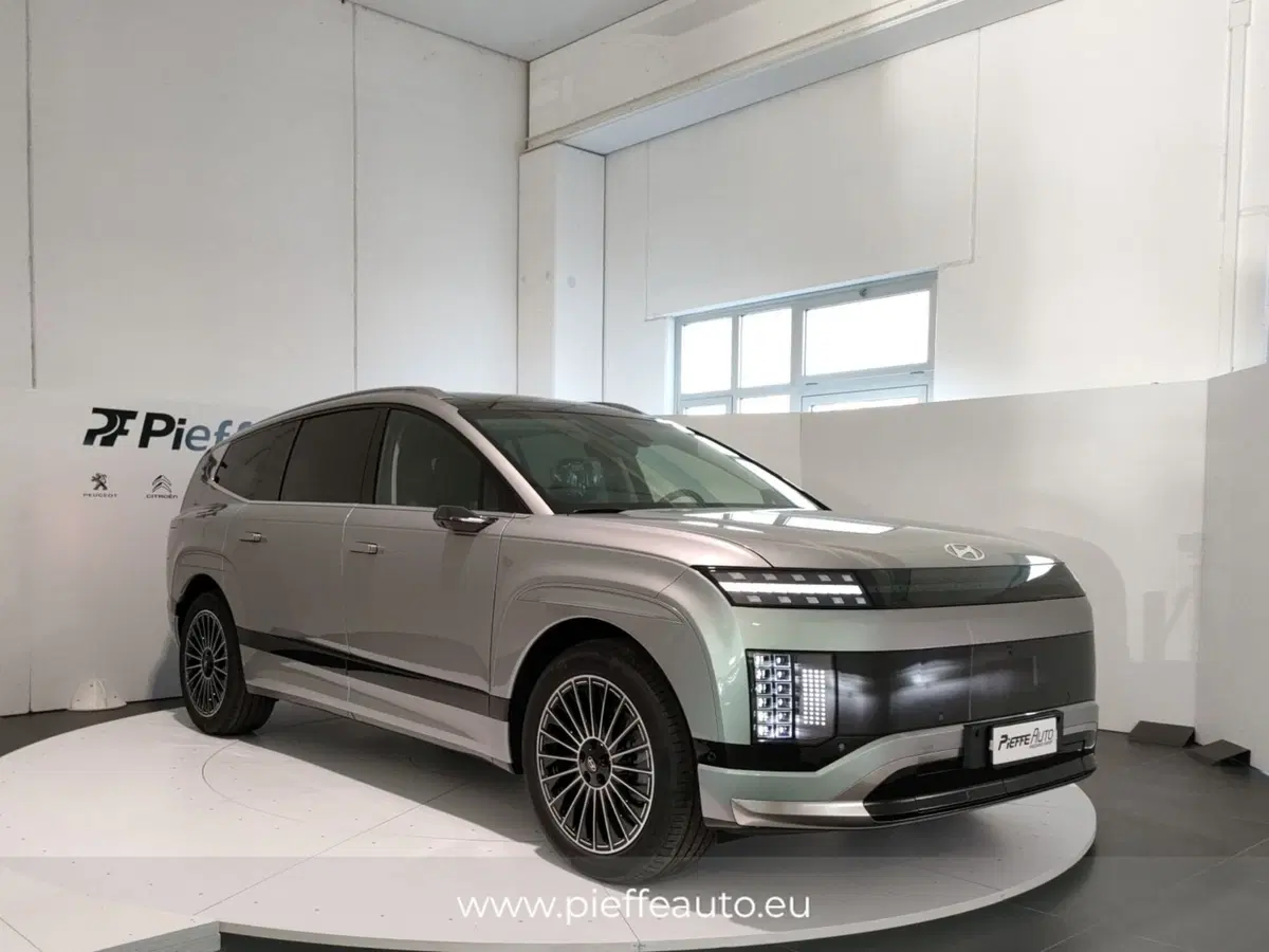 Hyundai Ioniq 9 nuova a L'Aquila (6)