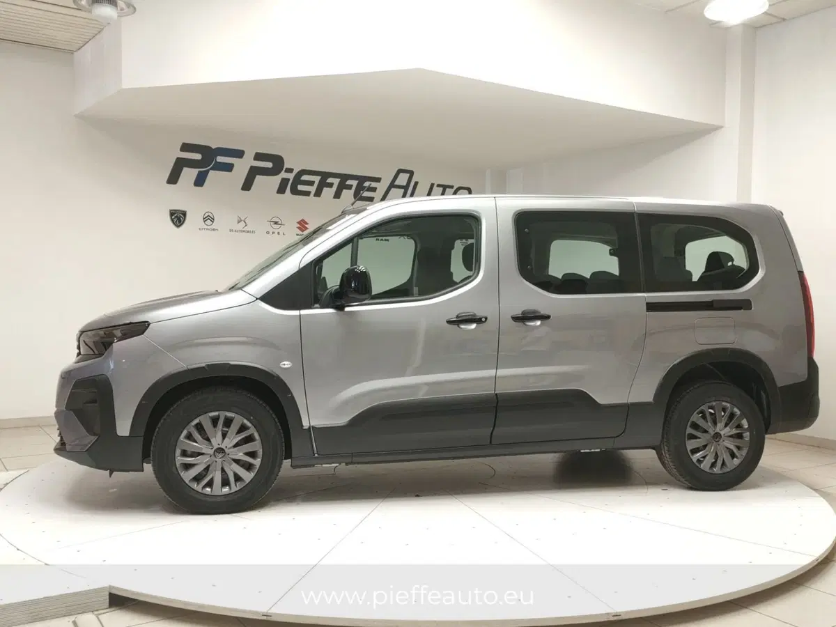 Peugeot Rifter nuova a Teramo (2)