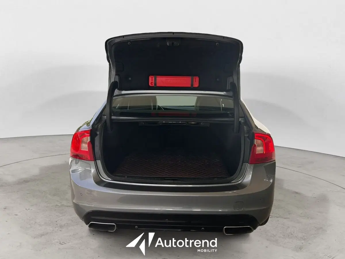 Volvo S60 usata a Bari (17)