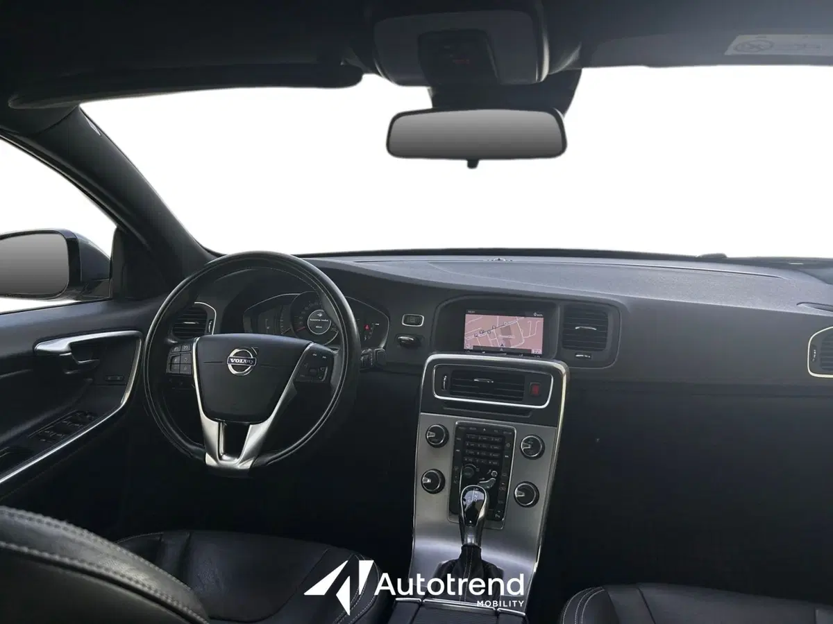 Volvo S60 usata a Bari (8)