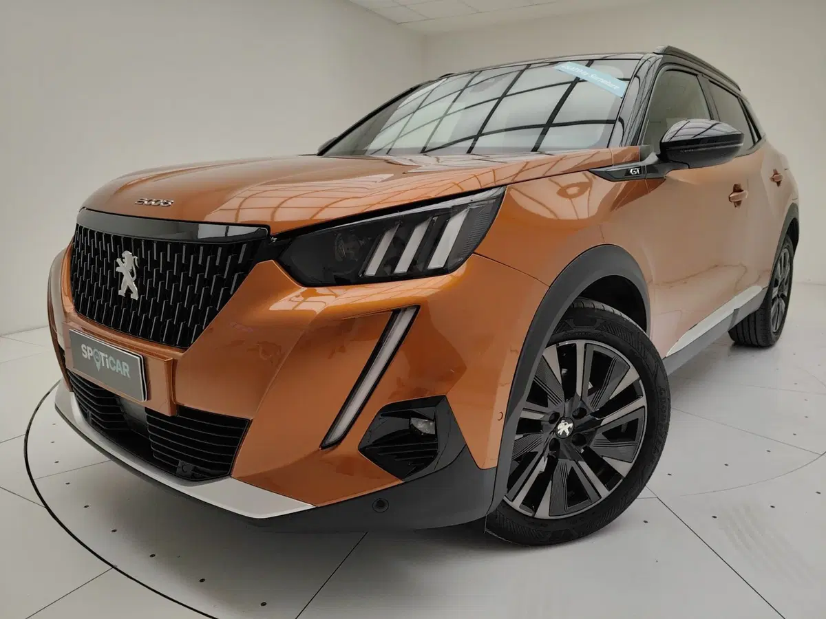 Peugeot 2008 usata a Como