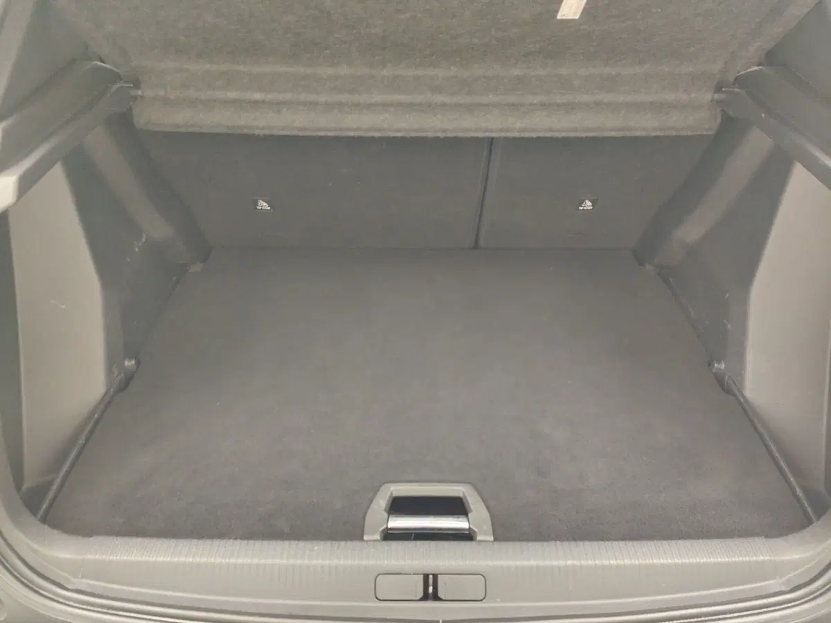 Peugeot 2008 usata a Como (18)