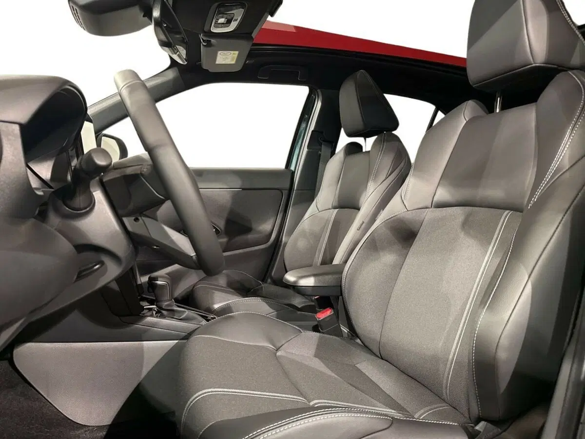 Toyota Yaris Cross usata a Sondrio (9)