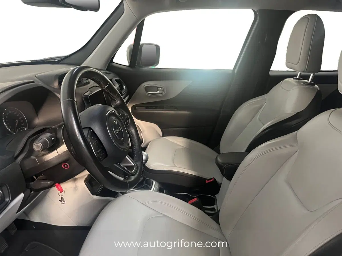 Jeep Renegade usata a Modena (9)