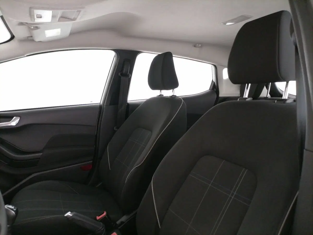 Ford Fiesta usata a Roma (12)