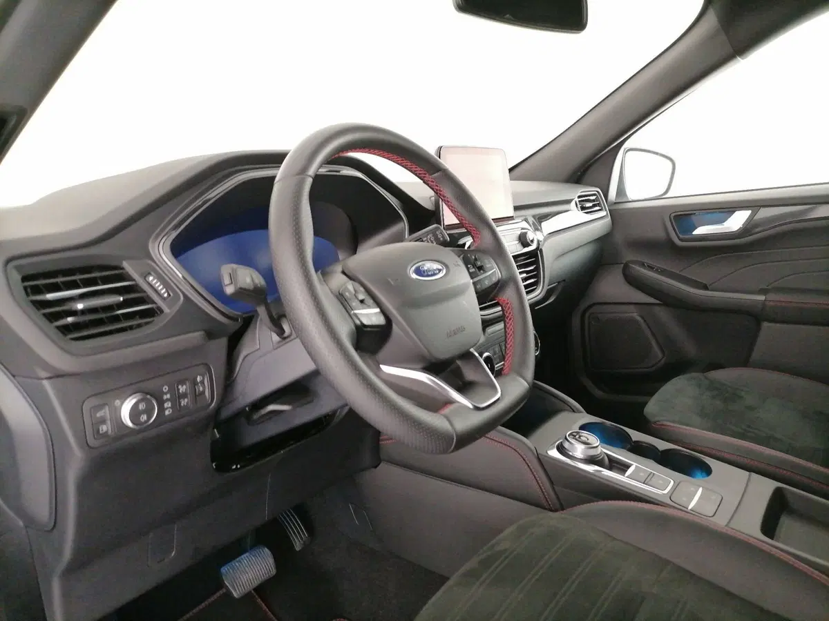 Ford Kuga usata a Roma (12)