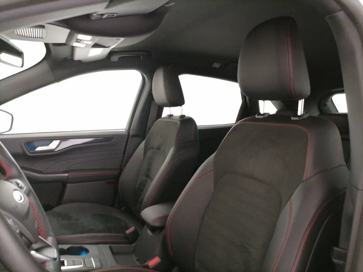Ford Kuga usata a Roma (13)