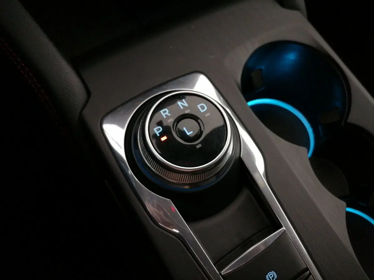 Ford Kuga usata a Roma (14)