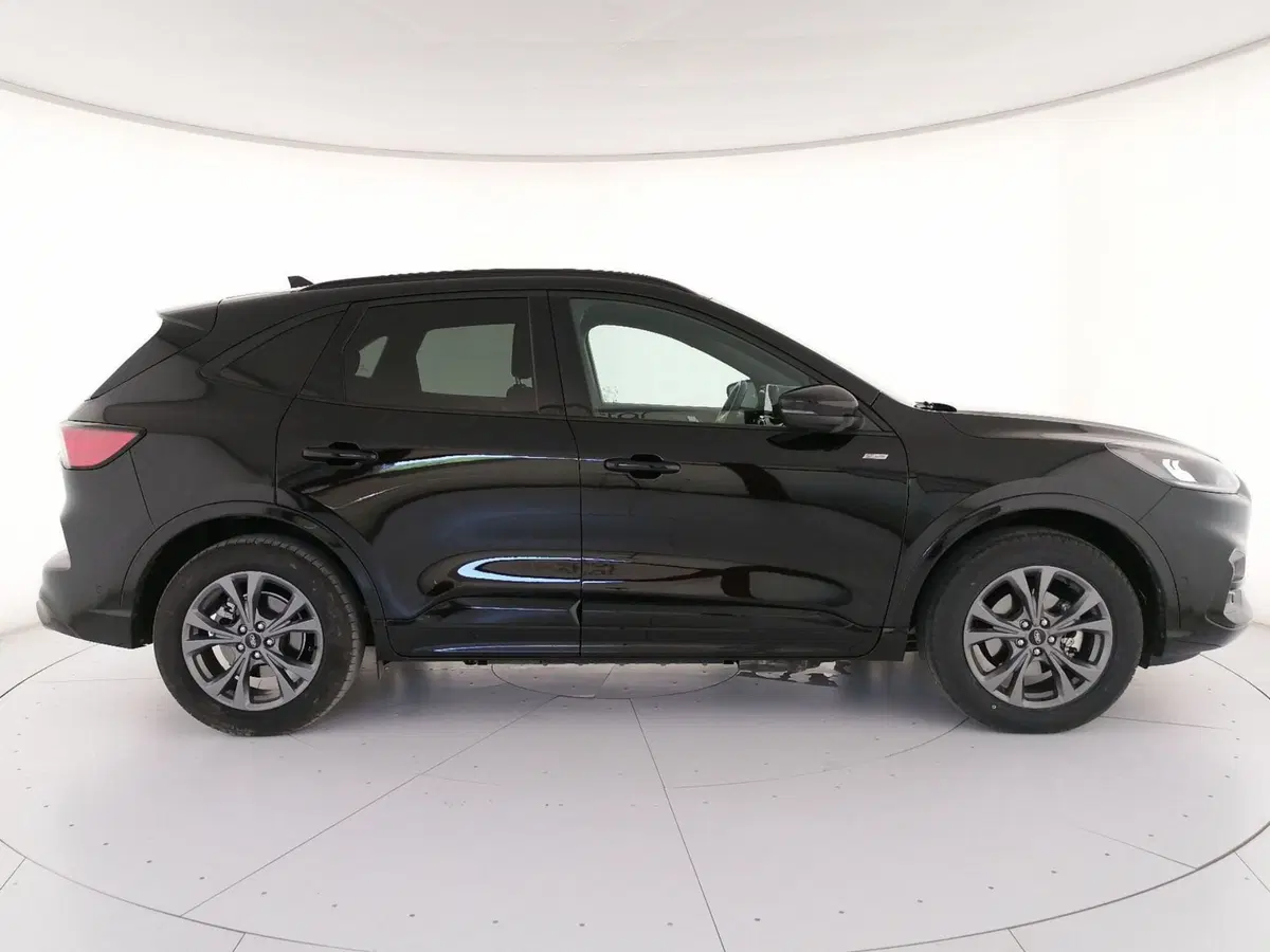 Ford Kuga usata a Roma (3)
