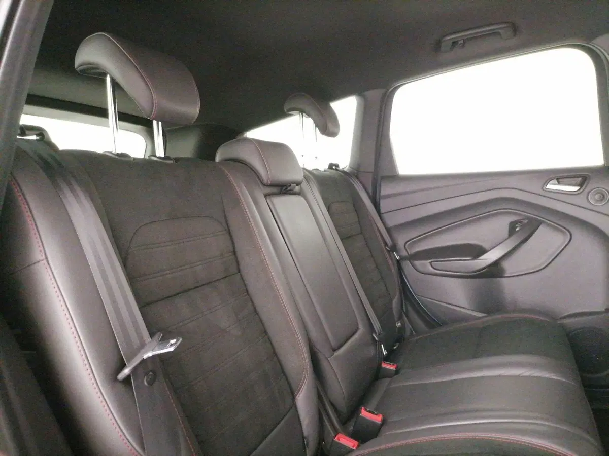 Ford Kuga usata a Roma (8)