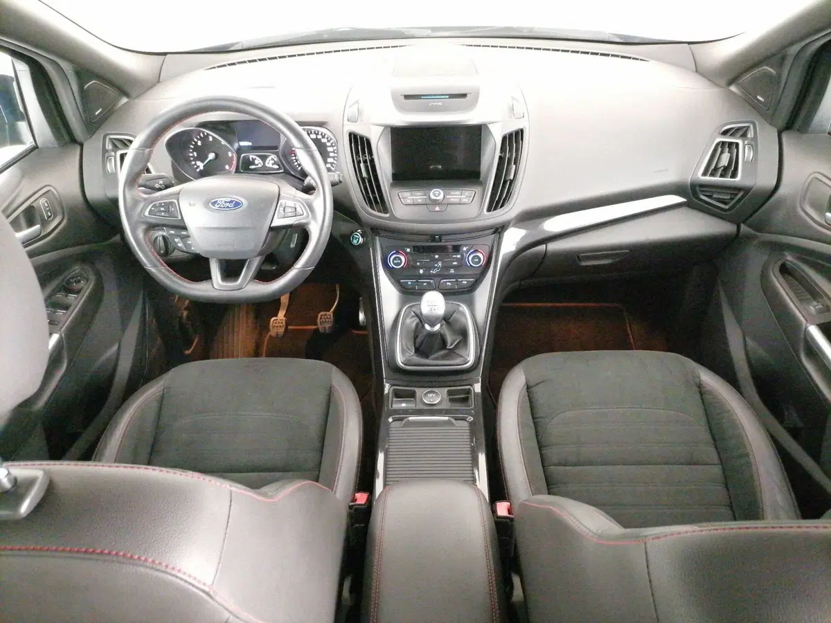Ford Kuga usata a Roma (9)