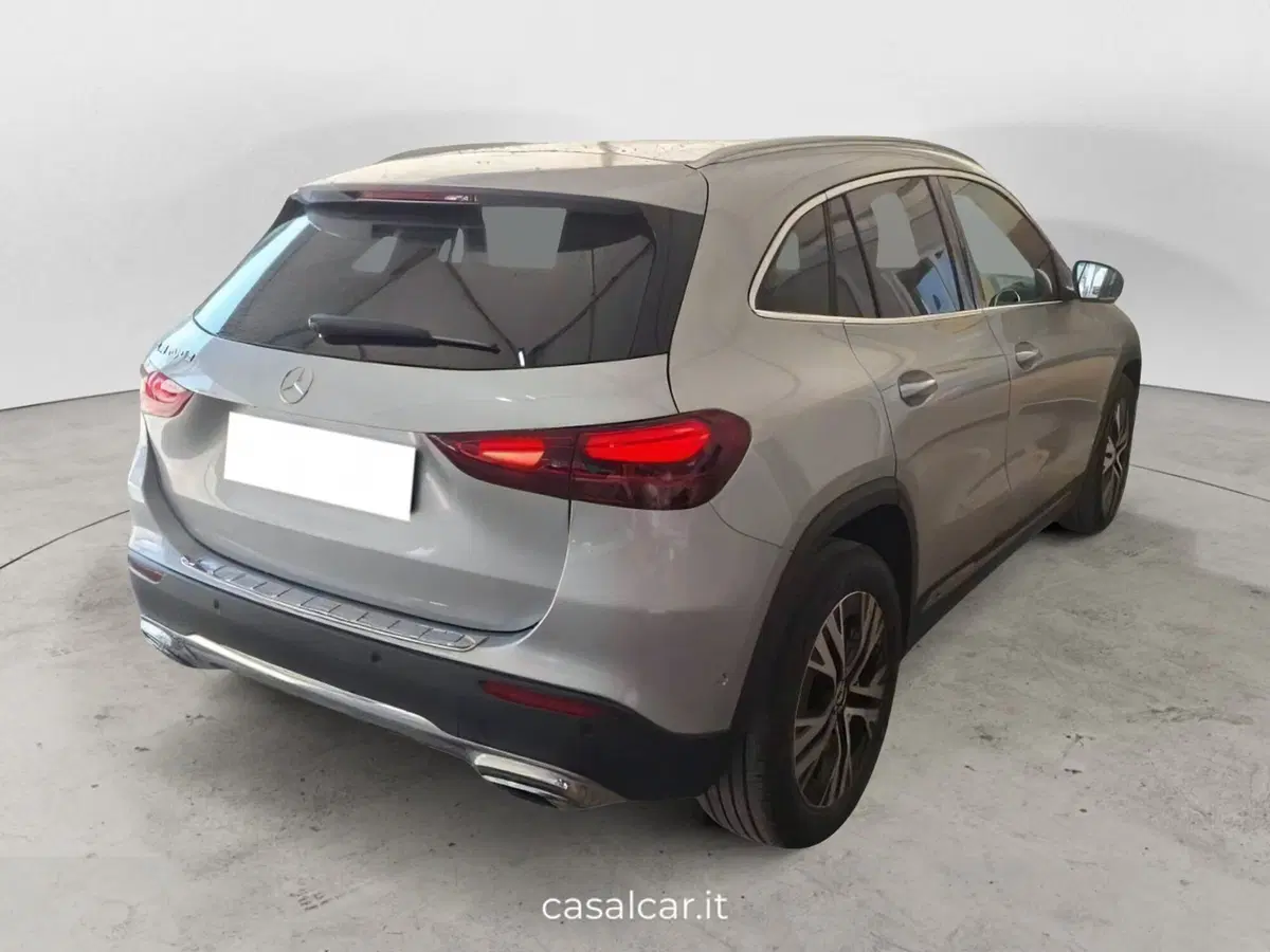 Mercedes-Benz GLA SUV usata a Salerno (3)