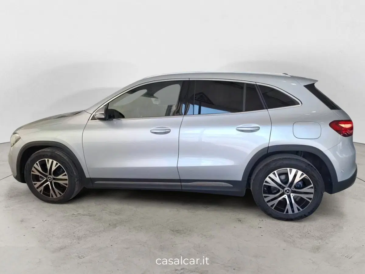 Mercedes-Benz GLA SUV usata a Salerno (4)