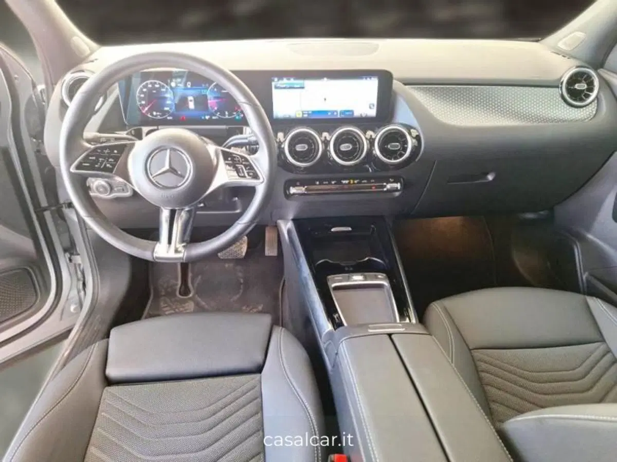 Mercedes-Benz GLA SUV usata a Salerno (7)