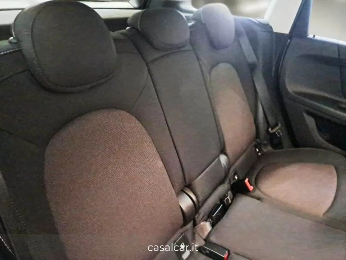 MINI Mini Countryman usata a Salerno (13)