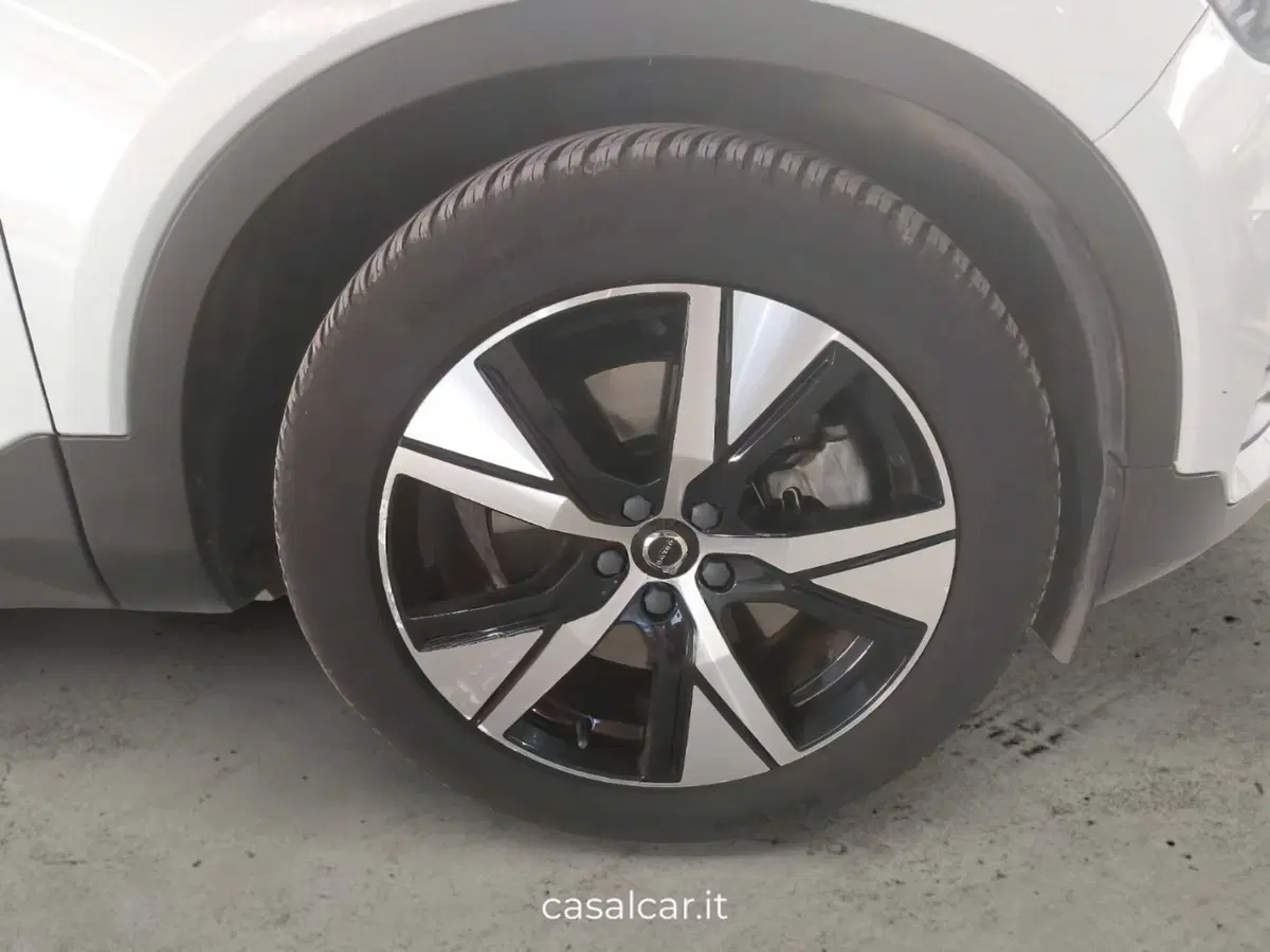 Volvo XC40 usata a Salerno (15)