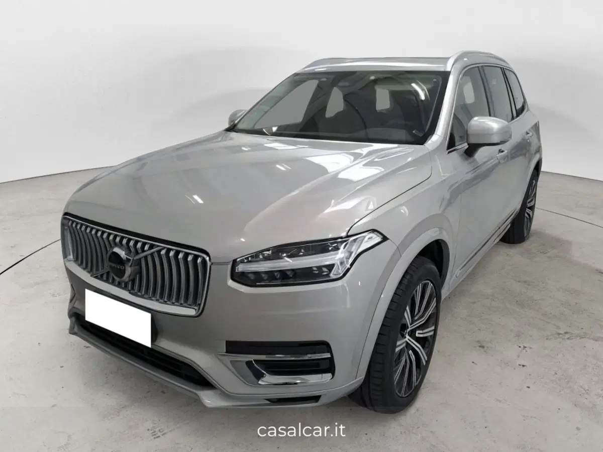 Volvo XC90 usata a Salerno