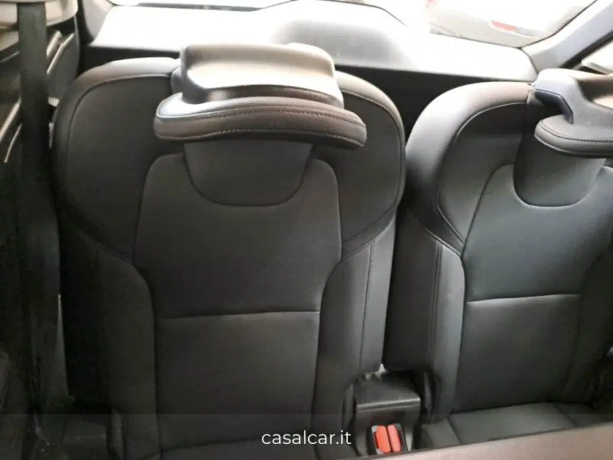 Volvo XC90 usata a Salerno (15)