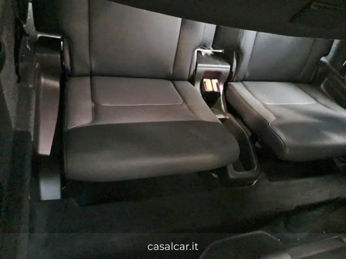 Volvo XC90 usata a Salerno (16)