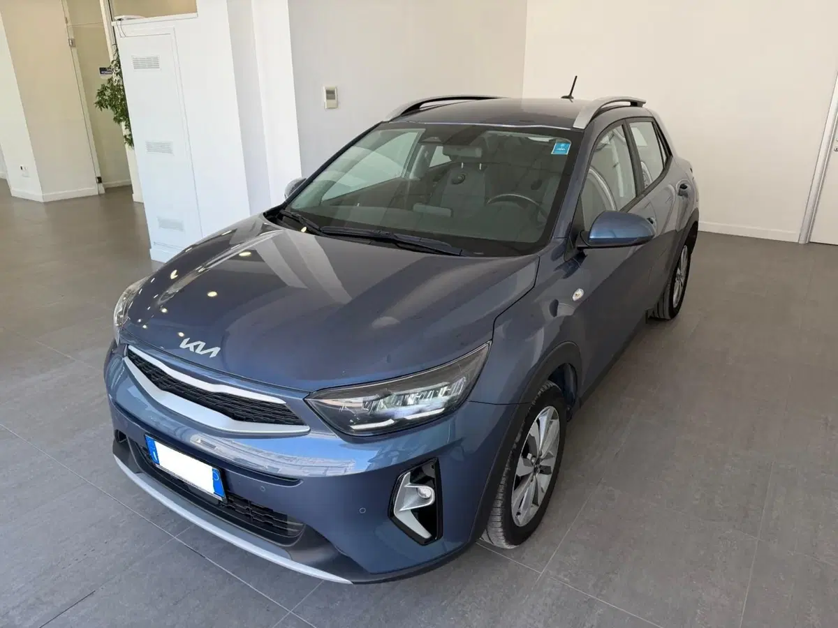 Kia Stonic usata a Napoli (2)