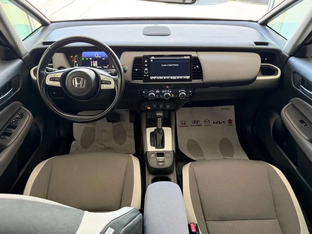 Honda Jazz usata a Napoli (10)
