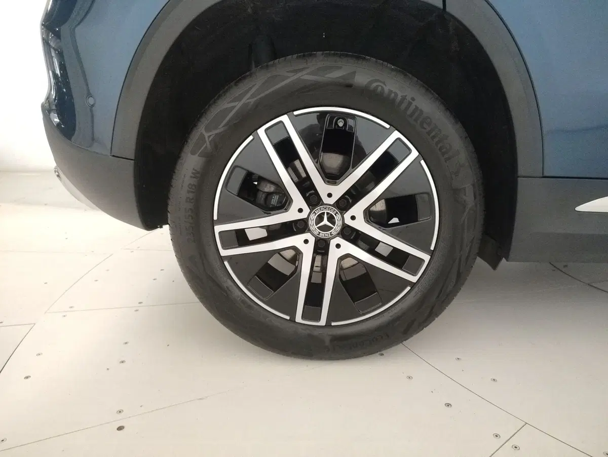 Mercedes-Benz GLA SUV usata a Alessandria (14)