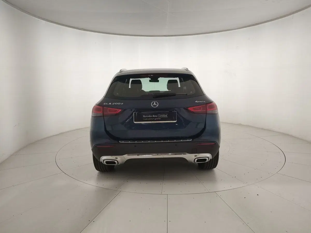 Mercedes-Benz GLA SUV usata a Alessandria (3)