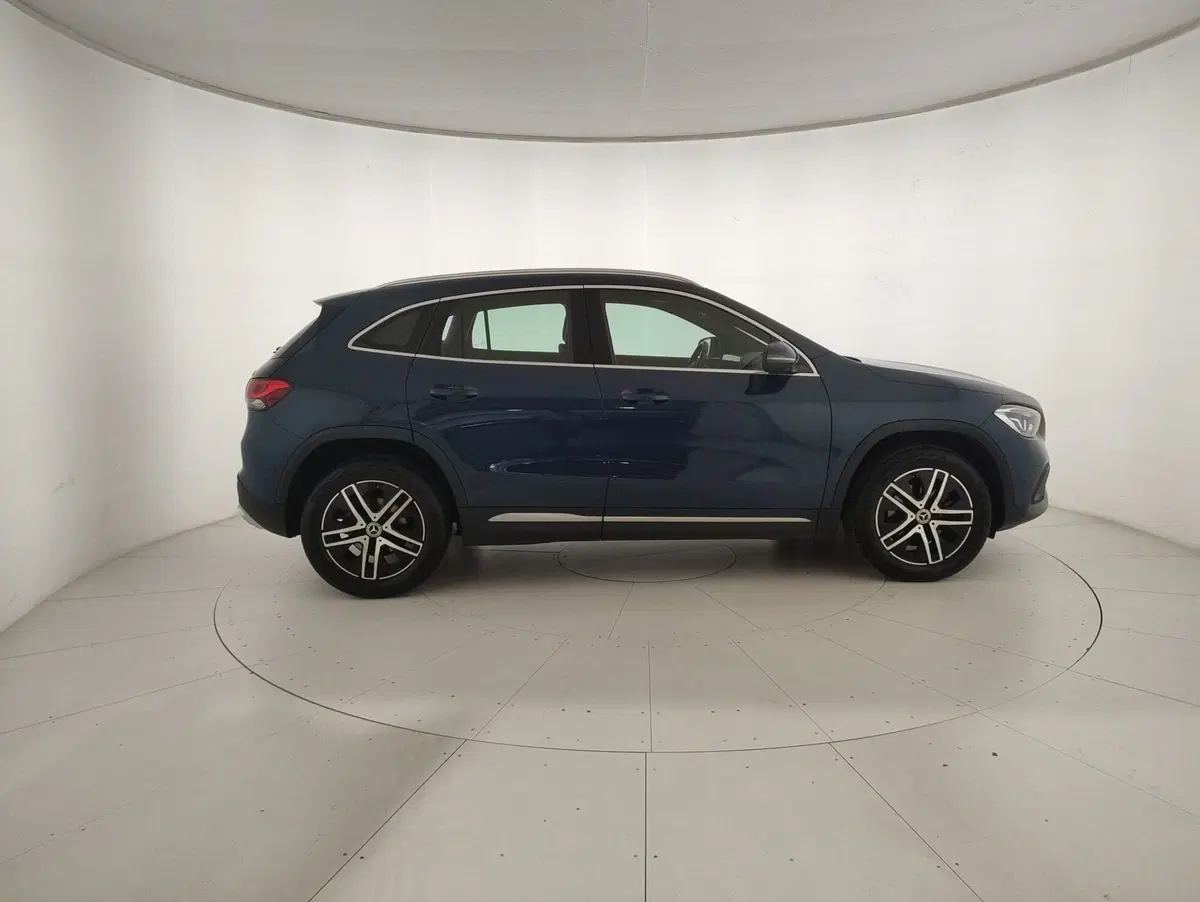 Mercedes-Benz GLA SUV usata a Alessandria (5)