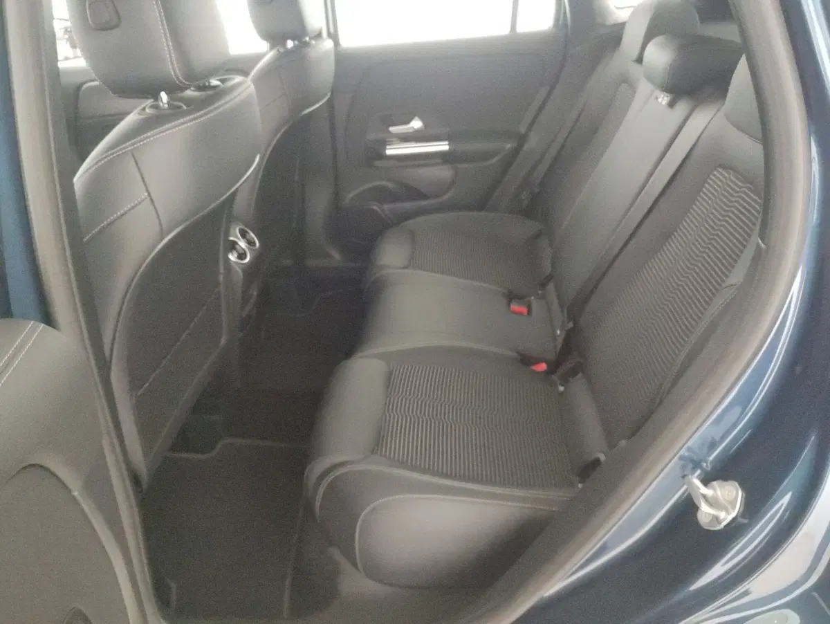 Mercedes-Benz GLA SUV usata a Alessandria (7)
