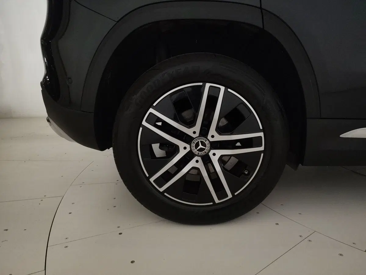 Mercedes-Benz GLA SUV usata a Alessandria (14)