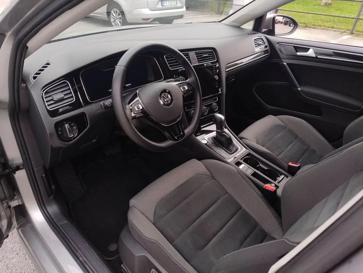 Volkswagen Golf usata a Belluno (13)