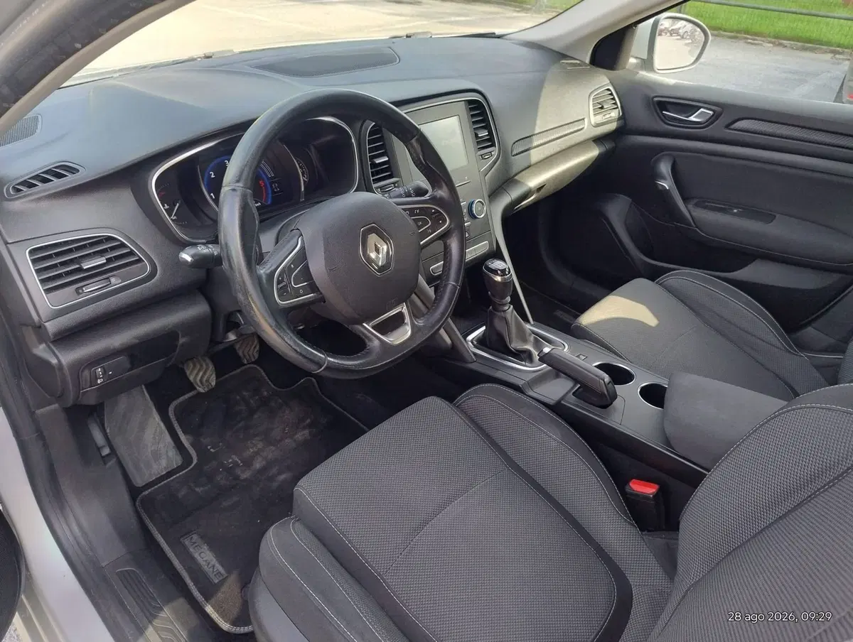 Renault Mégane Sporter usata a Belluno (6)