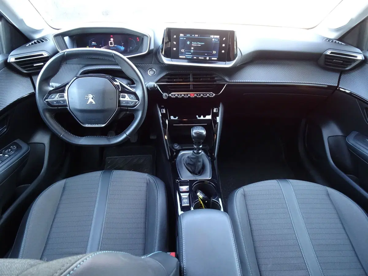 Peugeot 208 usata a Treviso (12)