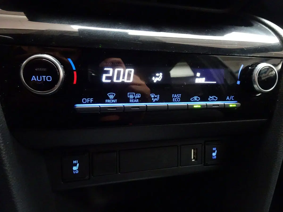 Toyota Yaris Cross usata a Treviso (19)