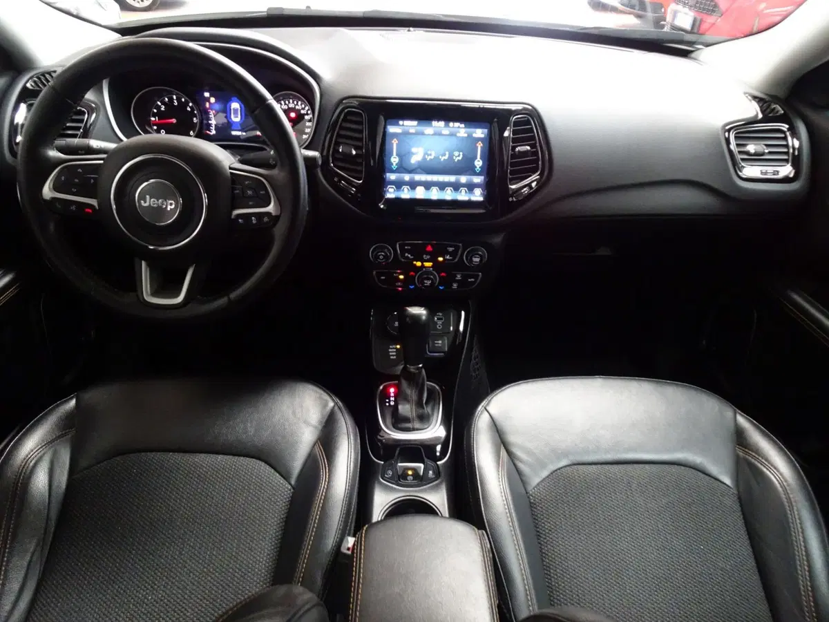 Jeep Compass usata a Treviso (11)
