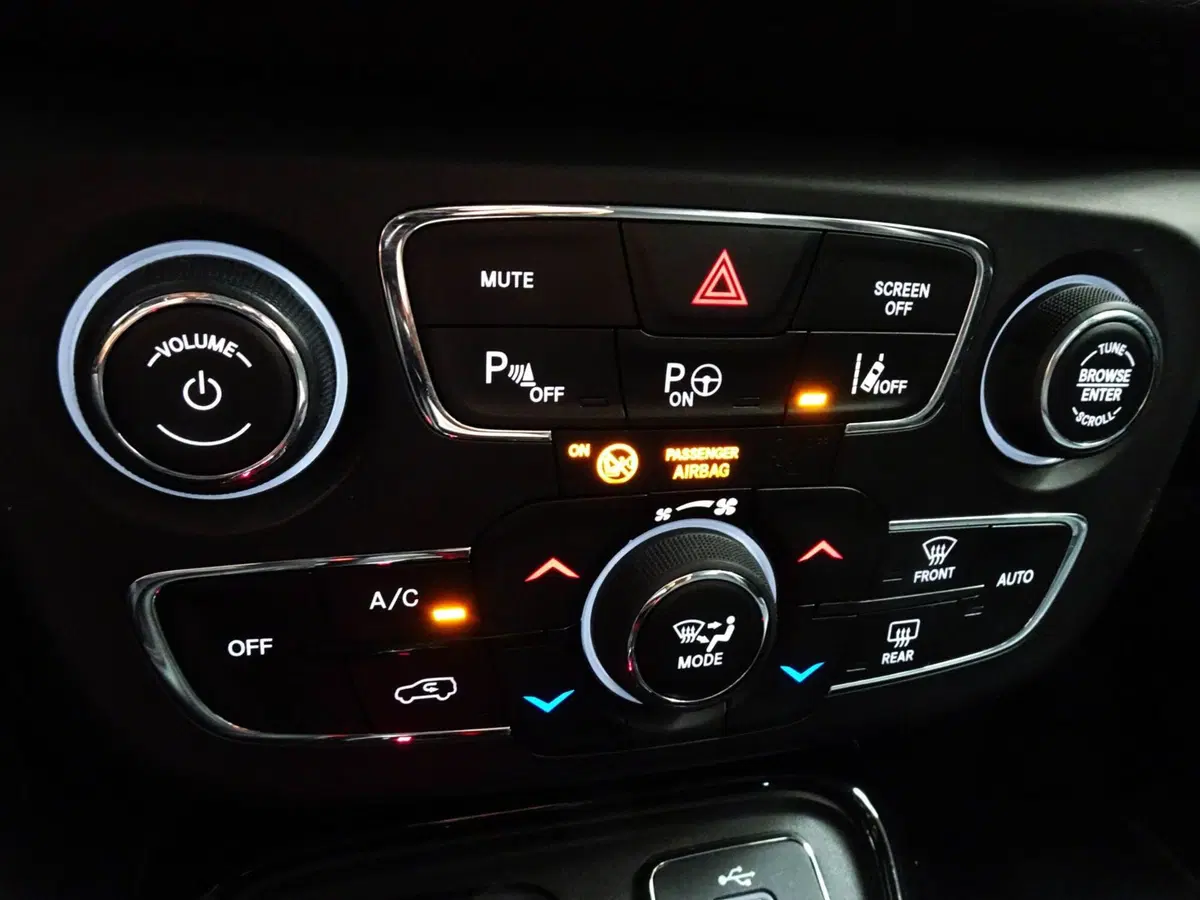 Jeep Compass usata a Treviso (18)