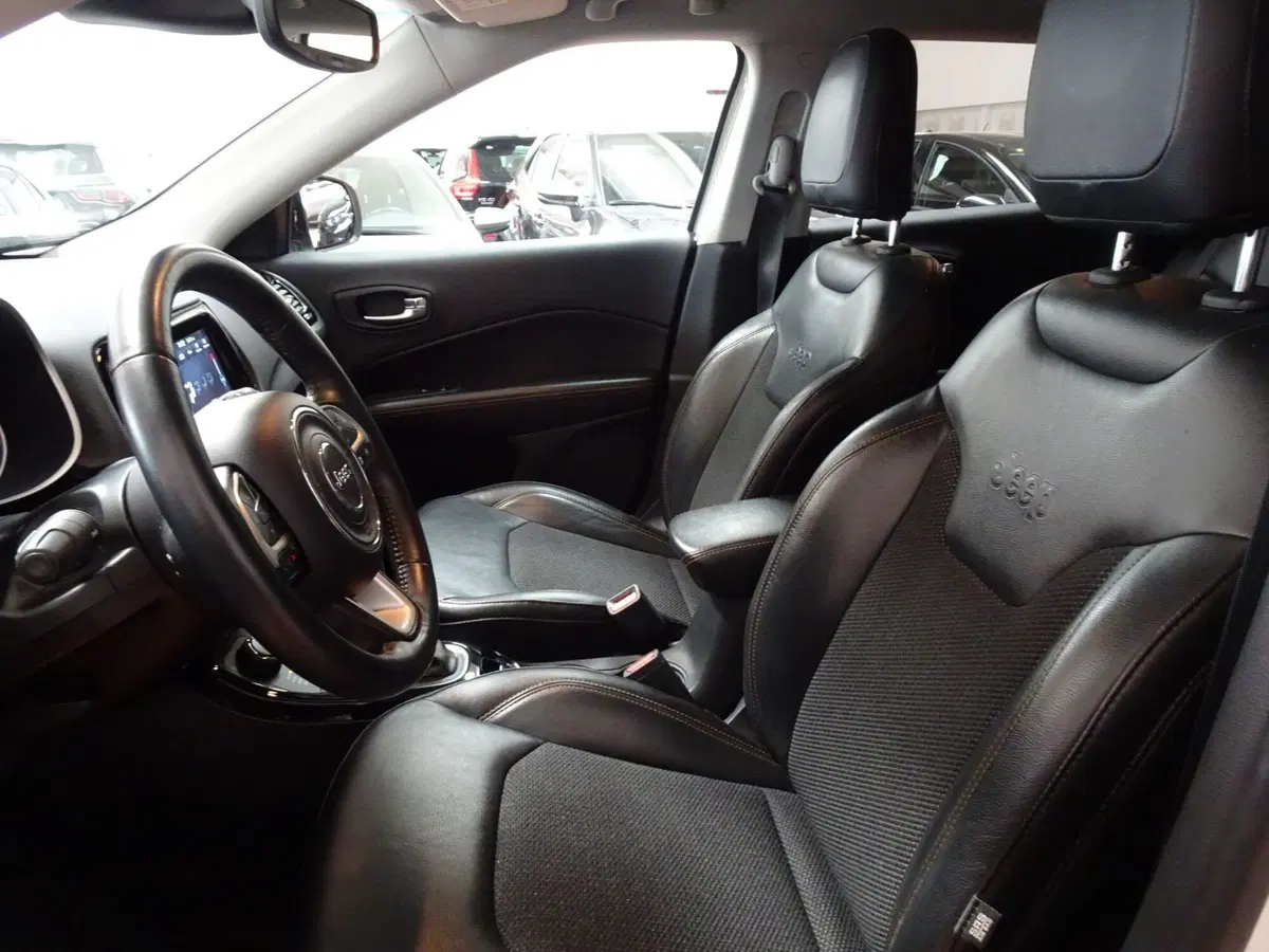 Jeep Compass usata a Treviso (8)