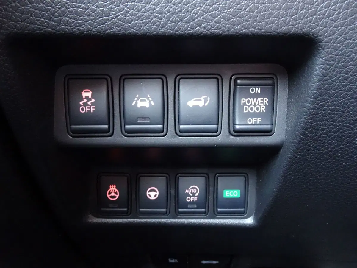 Nissan X-Trail usata a Treviso (18)