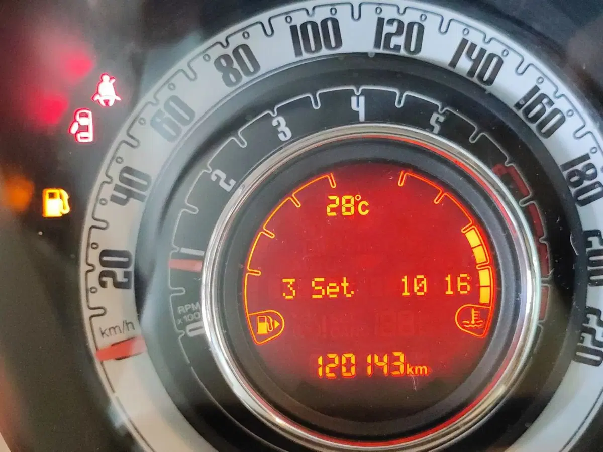 Fiat 500 usata a Milano (9)