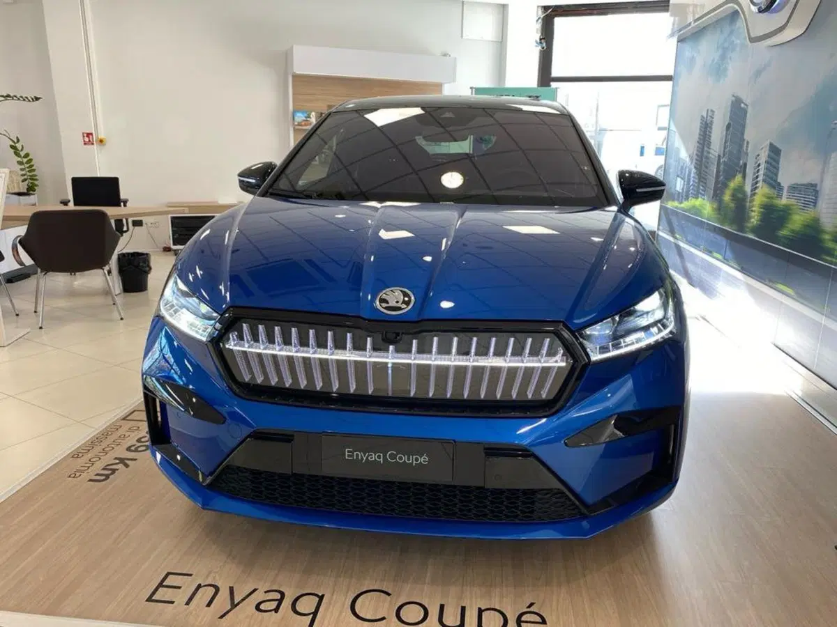 Skoda Enyaq Coupé usata a Ancona (17)