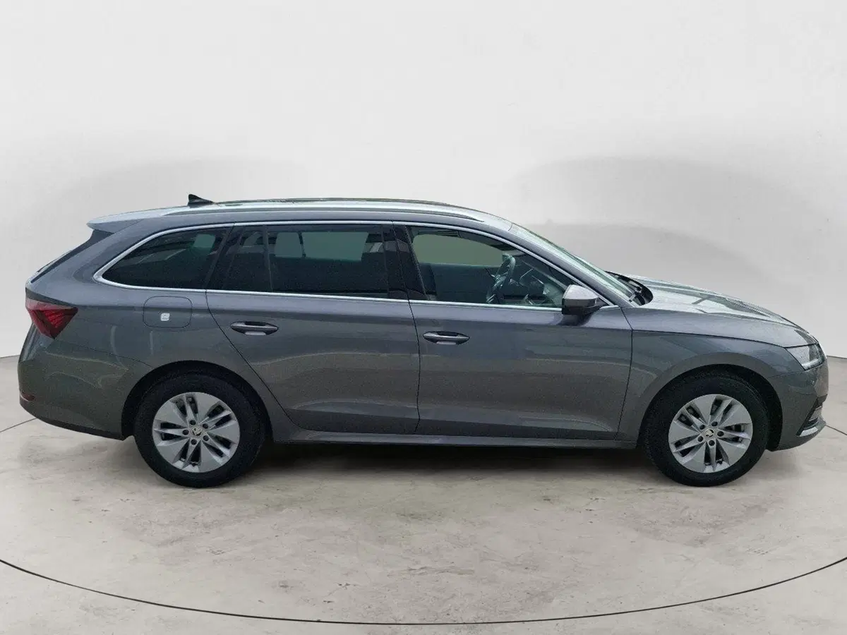 Skoda Octavia Station Wagon usata a Ancona (7)