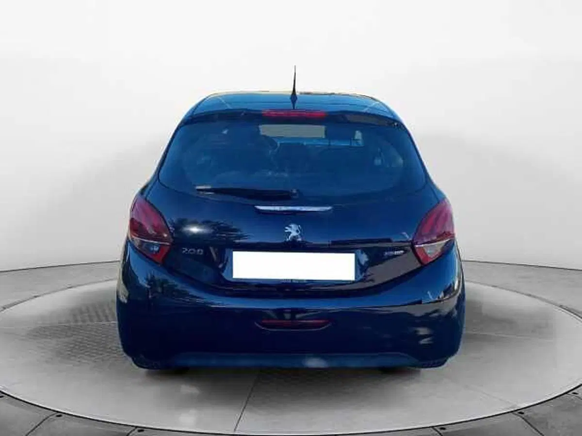 Peugeot 208 usata a Siena (8)